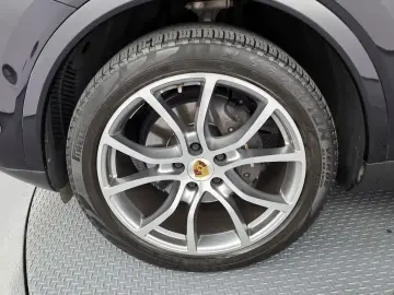 2020 Porsche Cayenne с пробегом 57 441 км