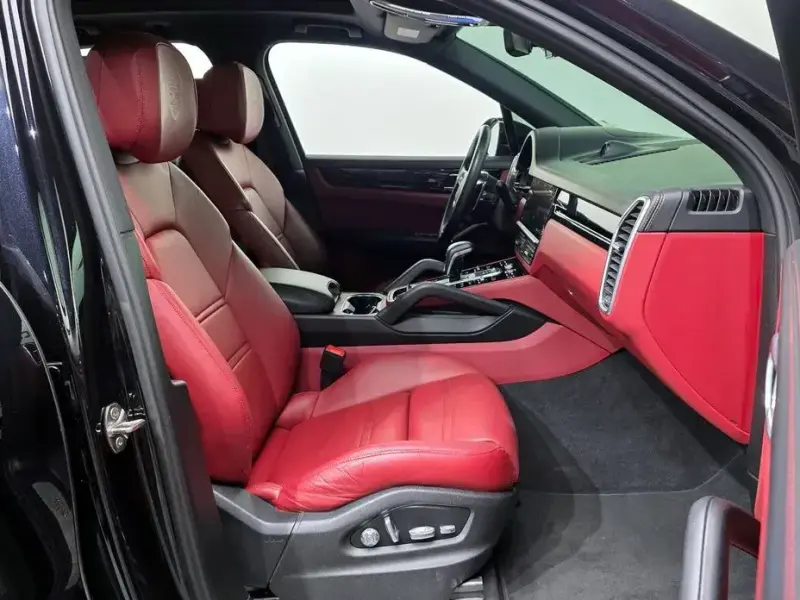 2020 Porsche Cayenne с пробегом 57 441 км