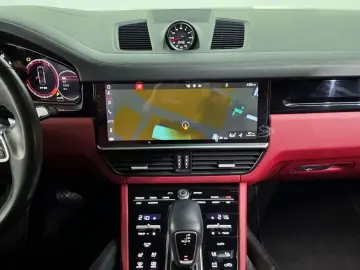 2020 Porsche Cayenne с пробегом 57 441 км