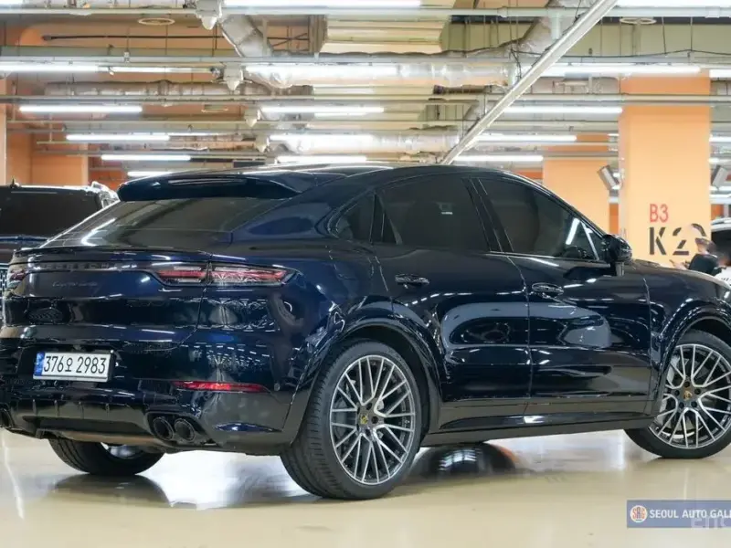 2021 Porsche Cayenne с пробегом 53 000 км