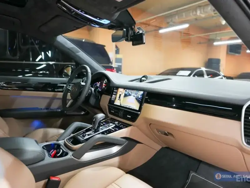 2021 Porsche Cayenne с пробегом 53 000 км