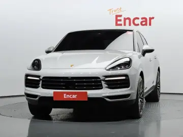2020 Porsche Cayenne с пробегом 27 732 км
