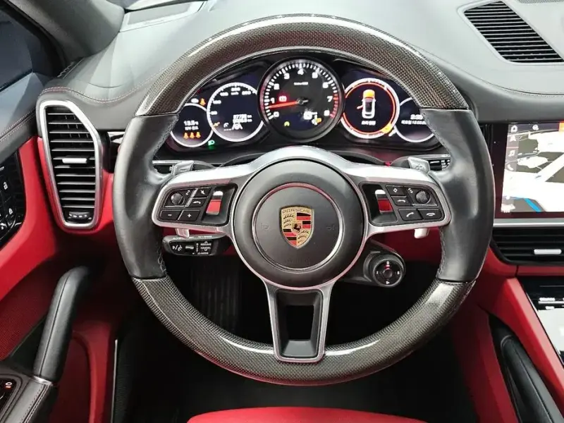 2020 Porsche Cayenne с пробегом 27 732 км