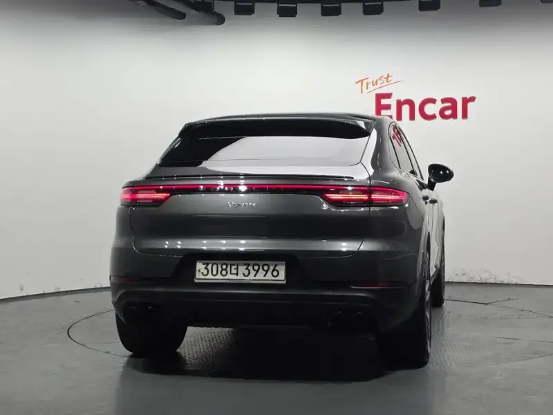 2020 Porsche Cayenne с пробегом 48 374 км