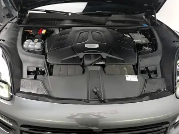 2020 Porsche Cayenne с пробегом 48 374 км