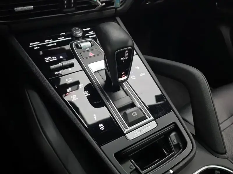 2020 Porsche Cayenne с пробегом 48 374 км