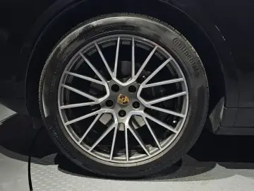 2020 Porsche Cayenne с пробегом 44 489 км