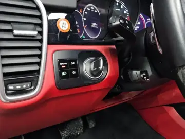 2020 Porsche Cayenne с пробегом 44 489 км