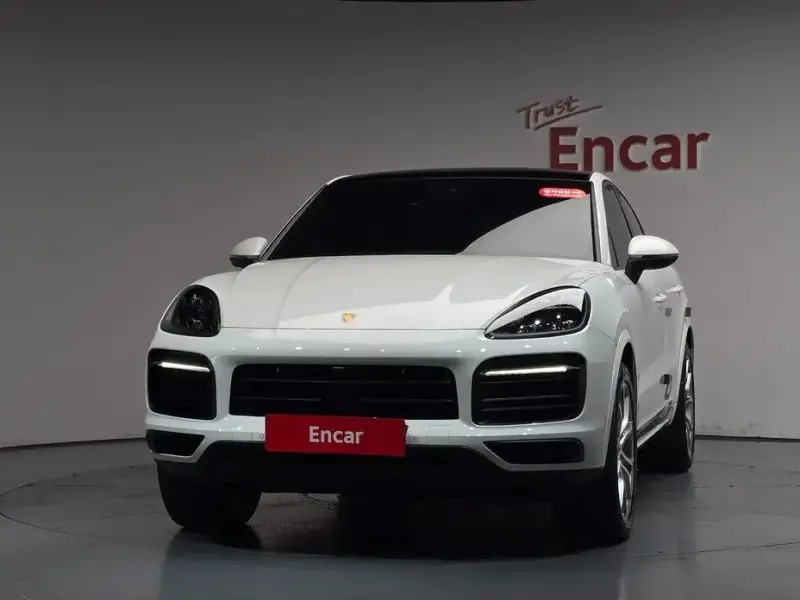2020 Porsche Cayenne с пробегом 21 670 км