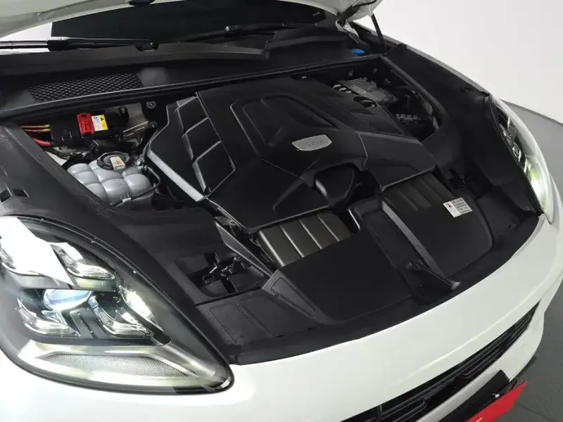 2020 Porsche Cayenne с пробегом 21 670 км