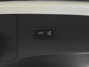 2020 Porsche Cayenne с пробегом 21 670 км