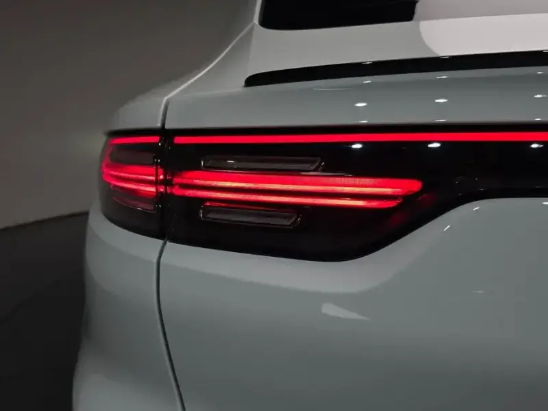 2020 Porsche Cayenne с пробегом 21 670 км