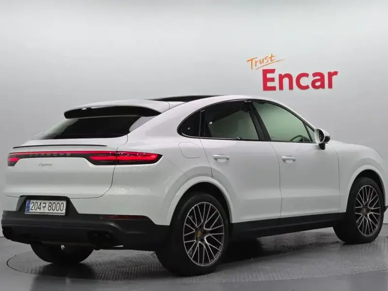 2021 Porsche Cayenne с пробегом 42 967 км