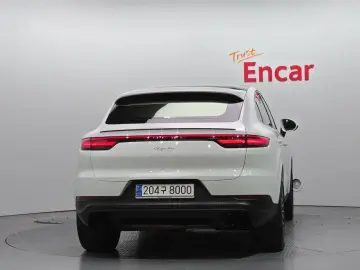 2021 Porsche Cayenne с пробегом 42 967 км