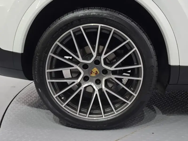 2021 Porsche Cayenne с пробегом 42 967 км