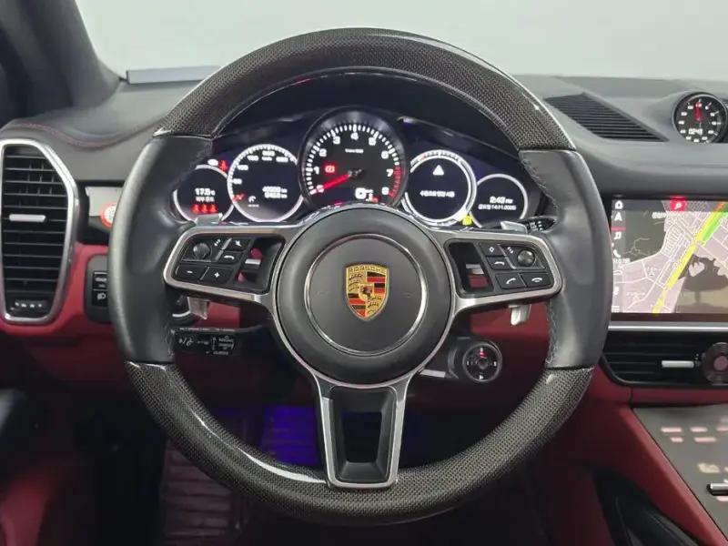 2021 Porsche Cayenne с пробегом 42 967 км