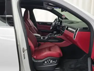 2019 Porsche Cayenne с пробегом 53 112 км