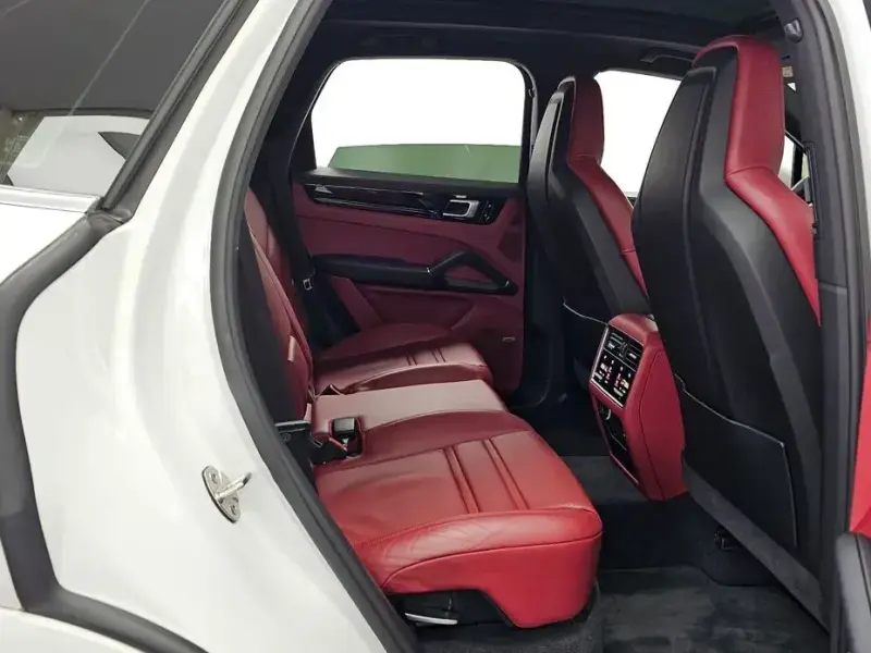 2019 Porsche Cayenne с пробегом 53 112 км