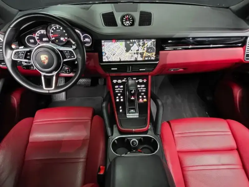 2020 Porsche Cayenne с пробегом 55 509 км