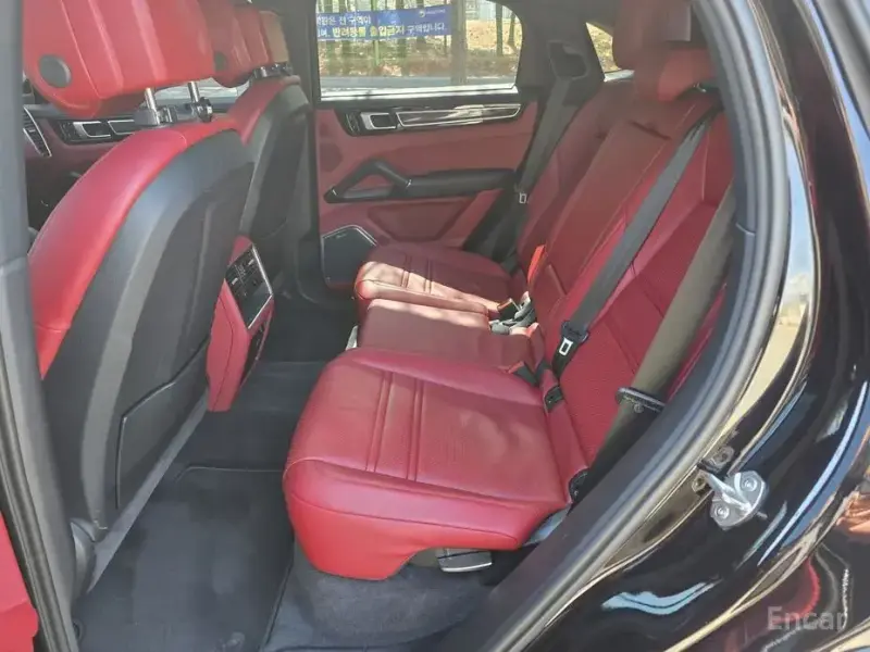 2020 Porsche Cayenne с пробегом 41 828 км