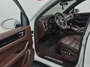 2021 Porsche Cayenne с пробегом 52 241 км
