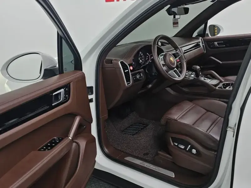 2021 Porsche Cayenne с пробегом 52 241 км