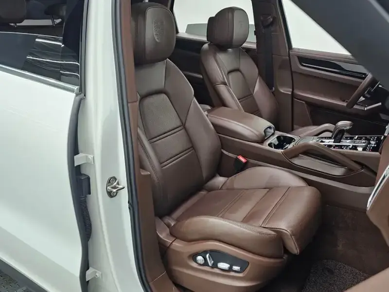 2021 Porsche Cayenne с пробегом 52 241 км