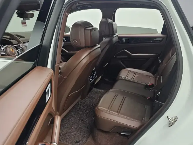 2021 Porsche Cayenne с пробегом 52 241 км