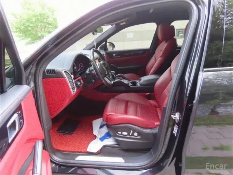 2021 Porsche Cayenne с пробегом 51 867 км
