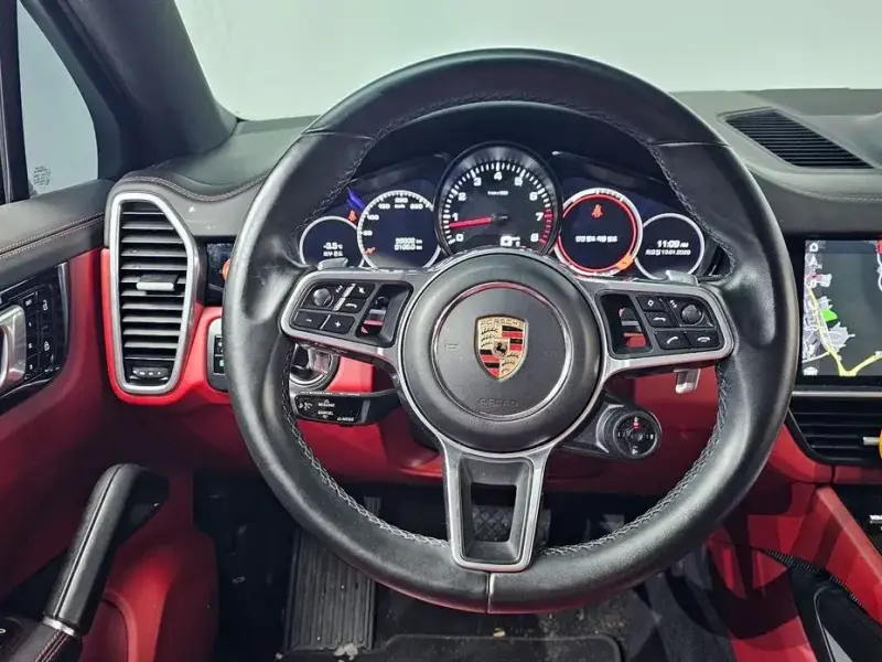 2020 Porsche Cayenne с пробегом 59 932 км