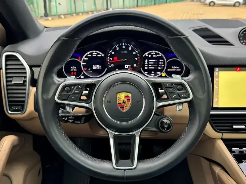 2020 Porsche Cayenne с пробегом 54 150 км