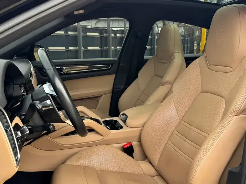 2020 Porsche Cayenne с пробегом 54 150 км