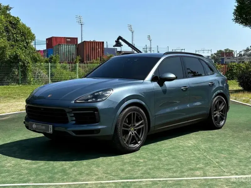 2019 Porsche Cayenne с пробегом 51 000 км