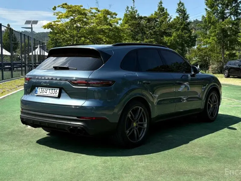 2019 Porsche Cayenne с пробегом 51 000 км