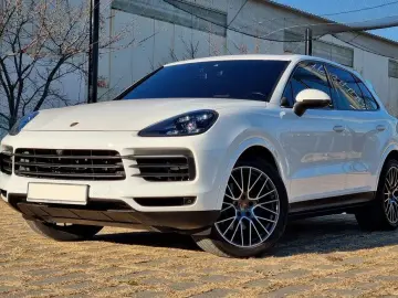 2020 Porsche Cayenne с пробегом 59 000 км