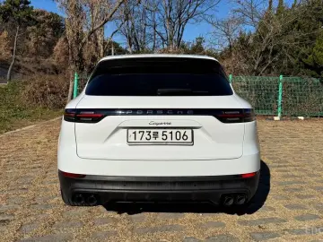 2020 Porsche Cayenne с пробегом 59 000 км