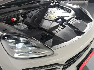 2021 Porsche Cayenne с пробегом 50 199 км