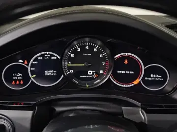 2021 Porsche Cayenne с пробегом 50 199 км