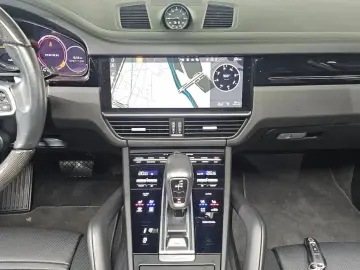 2021 Porsche Cayenne с пробегом 50 199 км