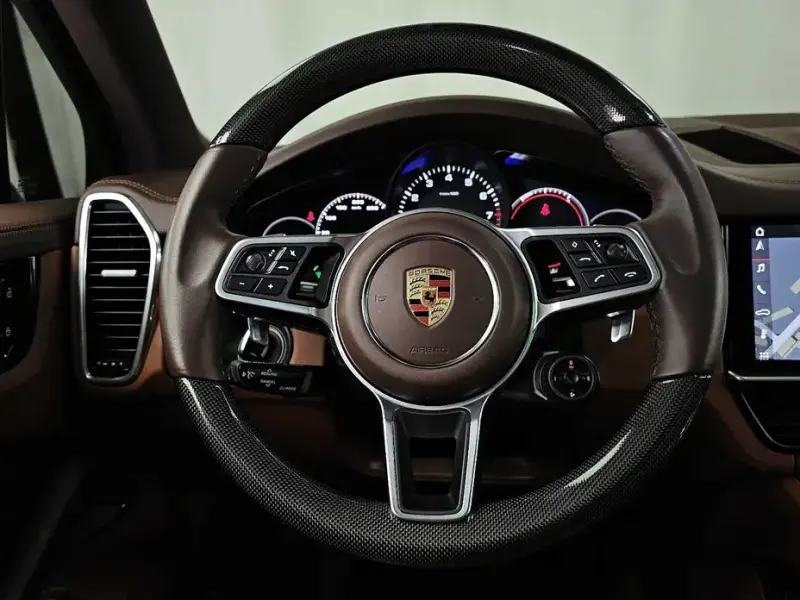 2020 Porsche Cayenne с пробегом 29 871 км