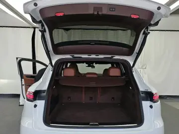 2020 Porsche Cayenne с пробегом 29 871 км