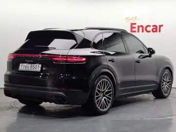 2019 Porsche Cayenne с пробегом 54 934 км