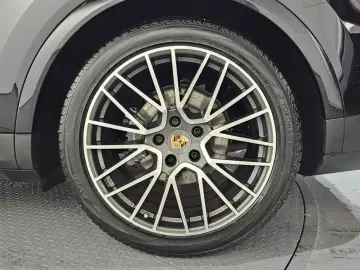 2019 Porsche Cayenne с пробегом 54 934 км