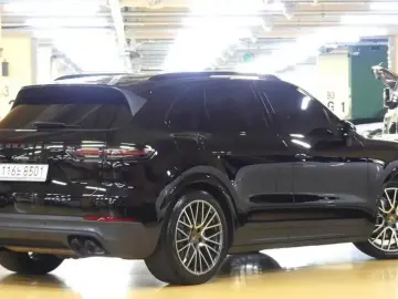 2019 Porsche Cayenne с пробегом 54 900 км
