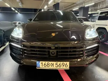 2021 Porsche Cayenne с пробегом 7 000 км