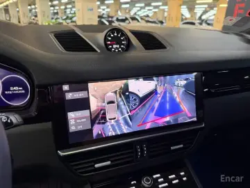 2021 Porsche Cayenne с пробегом 7 000 км