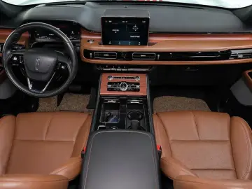 2021 Lincoln Aviator с пробегом 74 078 км