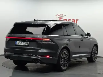 2025 Lincoln Aviator с пробегом 19 118 км