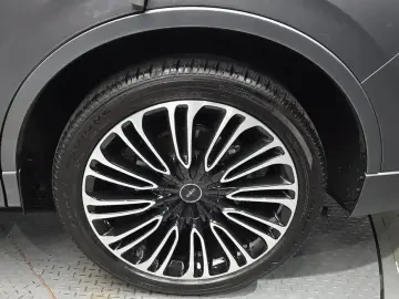 2025 Lincoln Aviator с пробегом 19 118 км