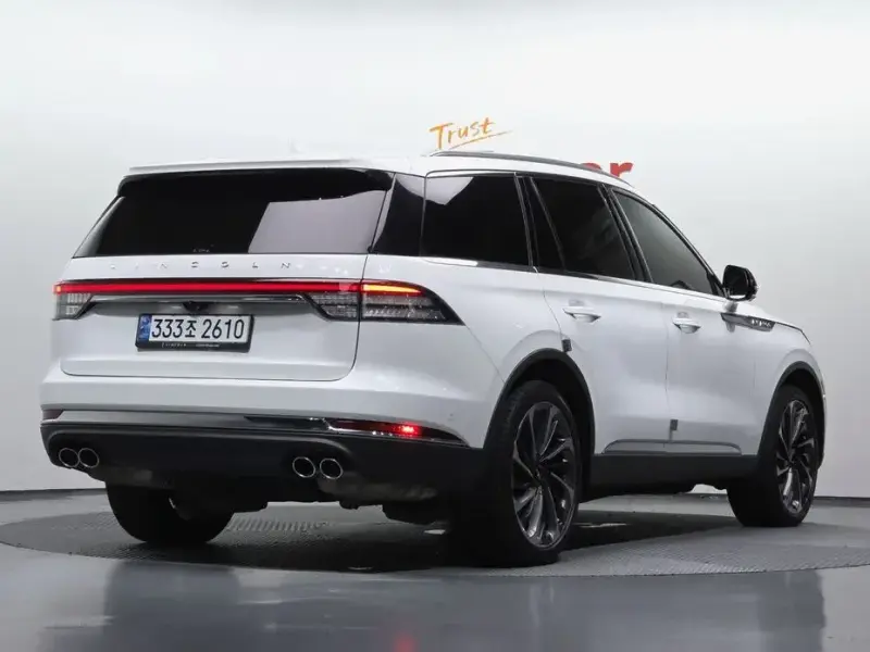 2021 Lincoln Aviator с пробегом 73 203 км